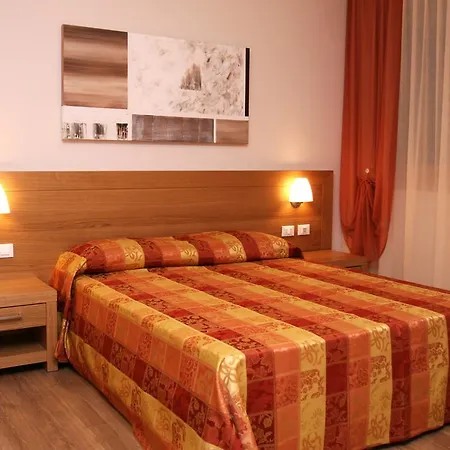 卡林费尔诺酒店