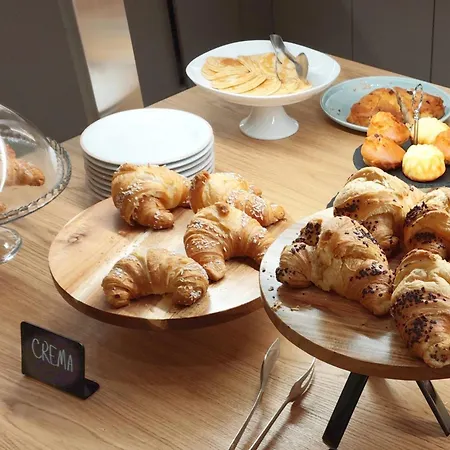 Отель Calinferno