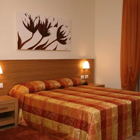 Hotell Calinferno 3*